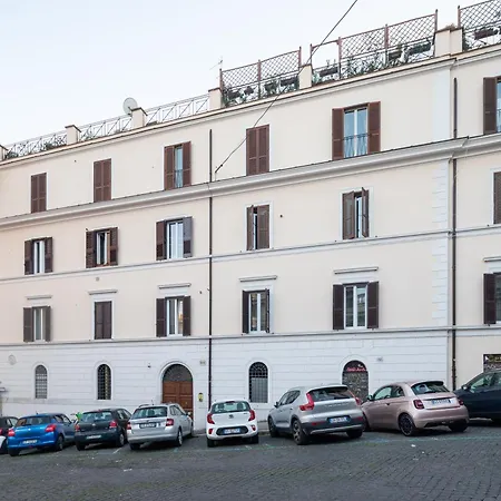 Le Piccole Lune Di Monti *