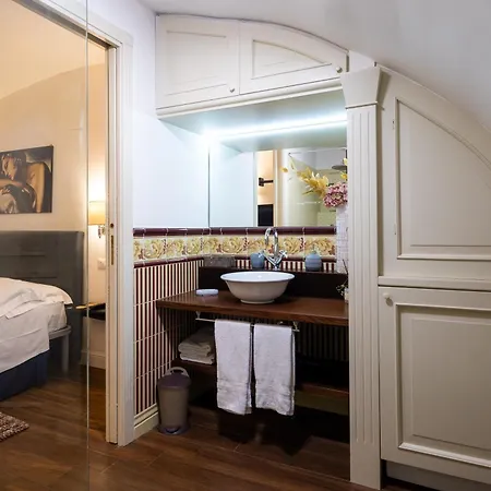 Le Piccole Lune Di Monti Apartment Rom