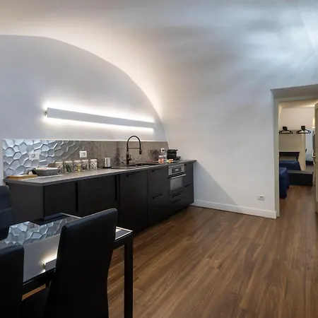 Le Piccole Lune Di Monti Apartment